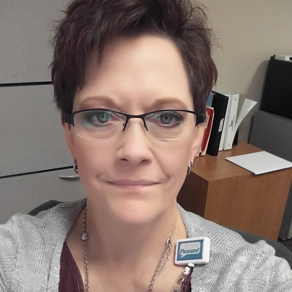 Meet your Posher, Kelly